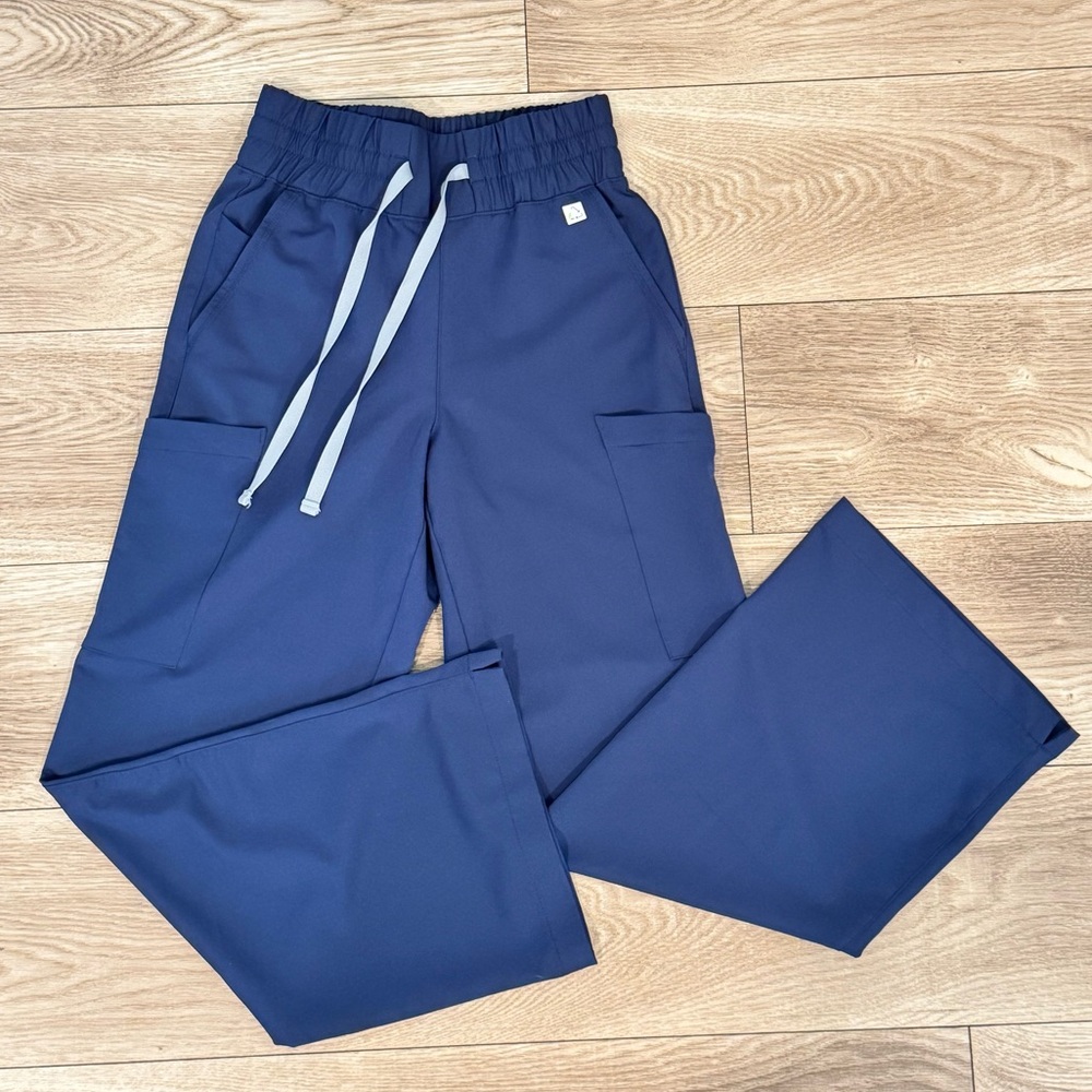 ReSurge High Waisted Wide Leg Scrub Pant